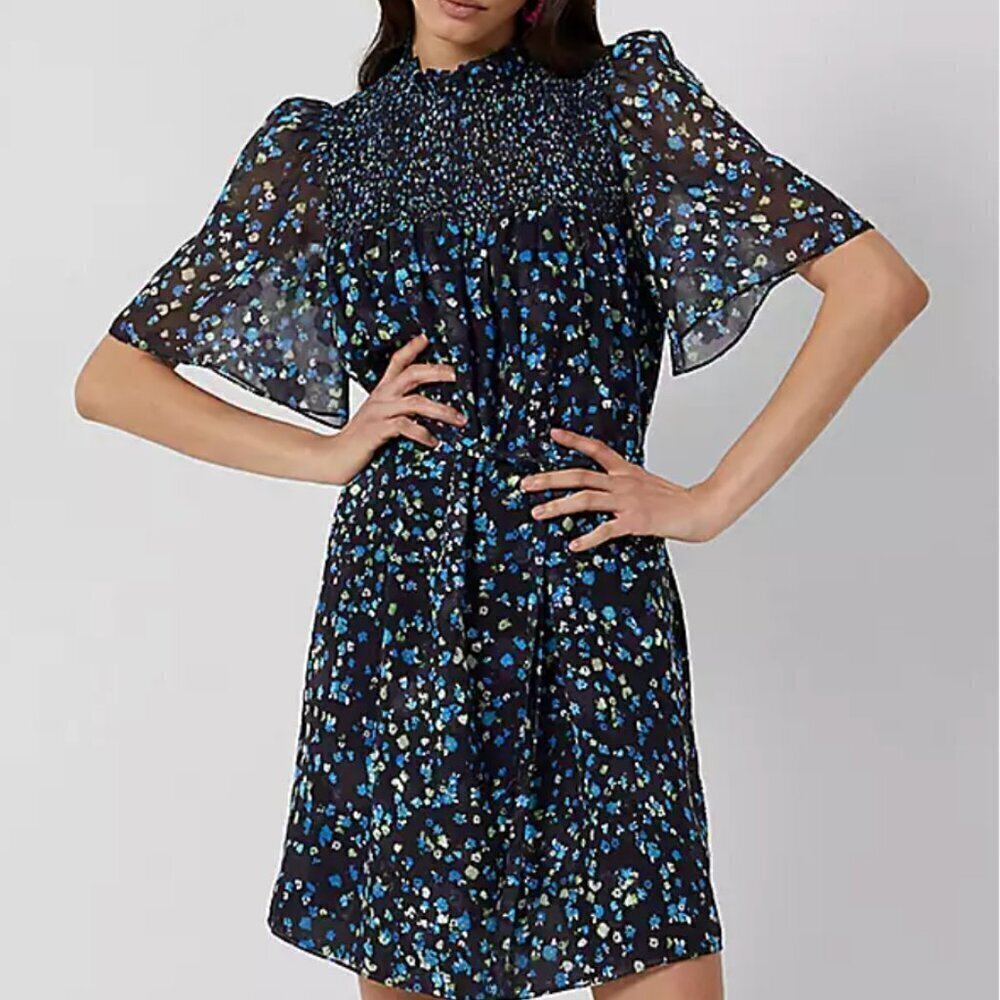 French Connection Women's Size Medium Blue Floral Ferna Bella Smock Dress